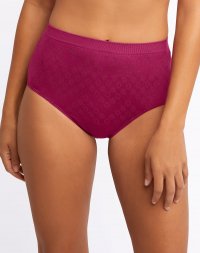 Bali Comfort Revolution Seamless Brief Magenta Zeal Dot Sale Online Bali Comfort Revolution Seamless Brief Magenta Zeal Dot Sale Online